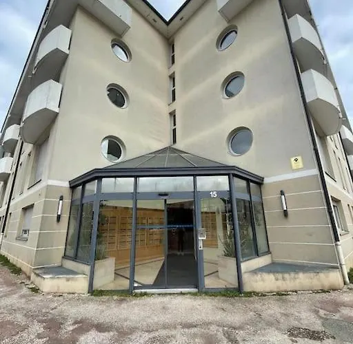 Apartament Le Clairvaux - Proche Centre Avec 1 Place En Parking Souterrain *