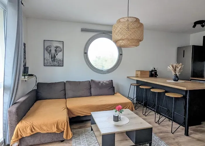 Le Clairvaux - Proche Centre Avec 1 Place En Parking Souterrain Apartament *