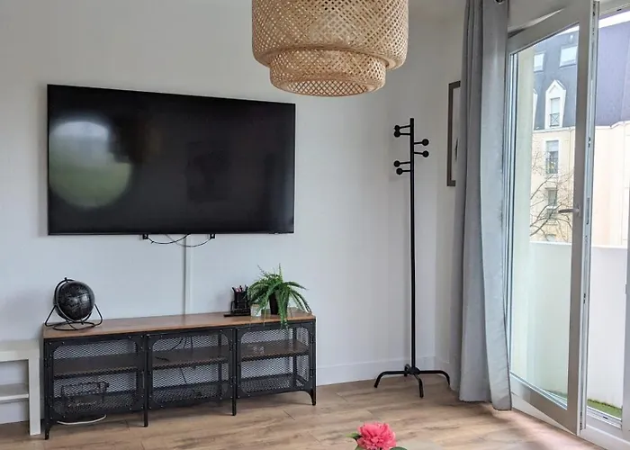 Le Clairvaux - Proche Centre Avec 1 Place En Parking Souterrain * Dijon